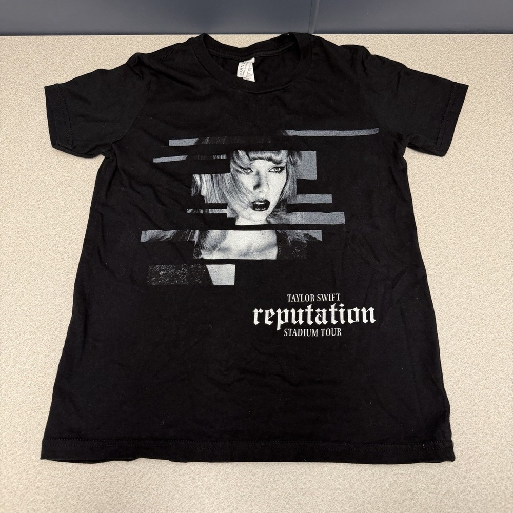 Taylor Swift REPUTATION STADIUM TOUR T Shirt Black Size Youth Medium